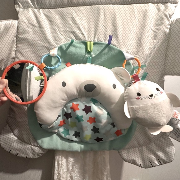 Bright Starts Tummy Time Prop & Play Mat - Picture 2 of 3